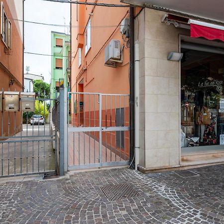 La Comodita Del Centro ! Chioggia Exterior photo